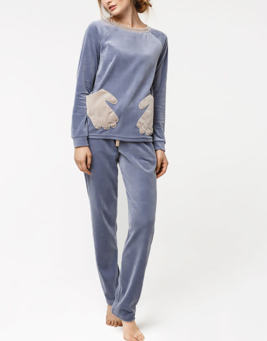 

Велюровый комплект “ладони”