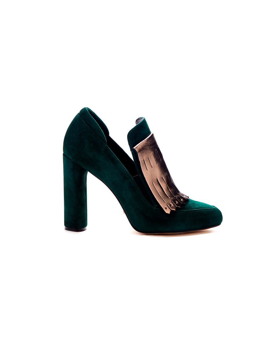 

Туфли из замши