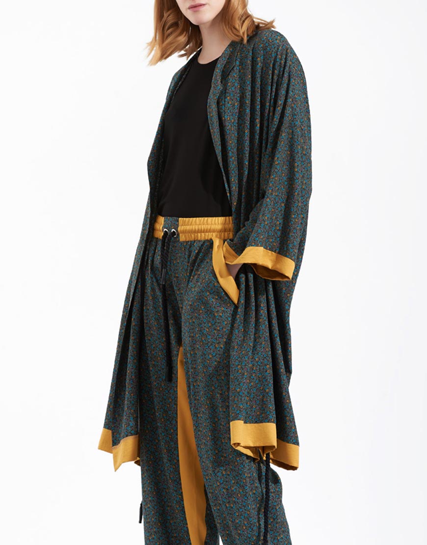 

Кардиган с поясом принт