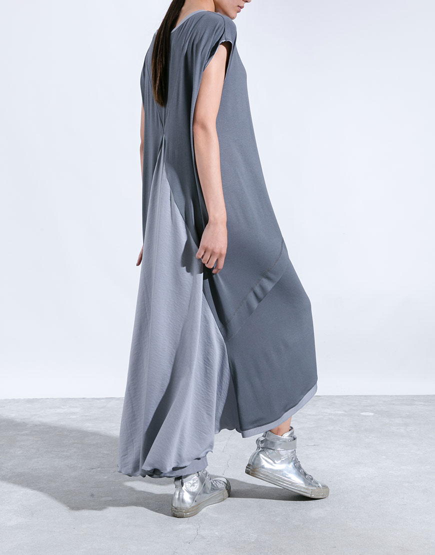 

Платье асимметричной длины