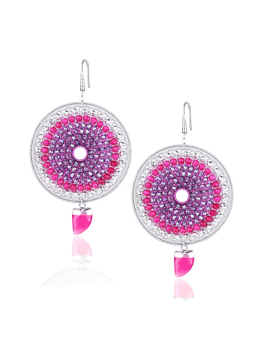 

Легкие серьги с камнями swarovski