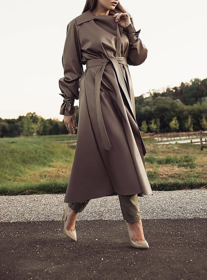 Тренч из эко-кожи WNDR_fw1920_tcap04, фото 1 - в интернет магазине KAPSULA