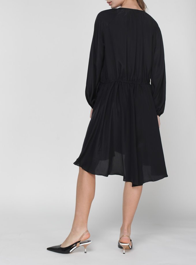 Шелковое платье Liliya с воланом MISS_DR-023-black, фото 1 - в интернет магазине KAPSULA