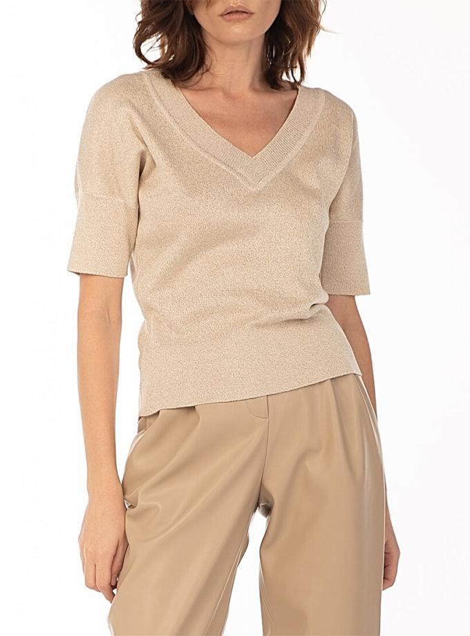 Трикотажный топ с люрексом Beige WNDR_fw2021_tbez_05, фото 1 Трикотажный топ с люрексом Beige WNDR_fw2021_tbez_05, фото 1 - в интернет магазине KAPSULA