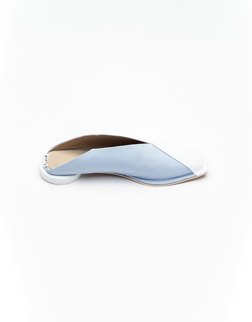 Двухцветные сабо из кожи – KAPSULA. Без подібних