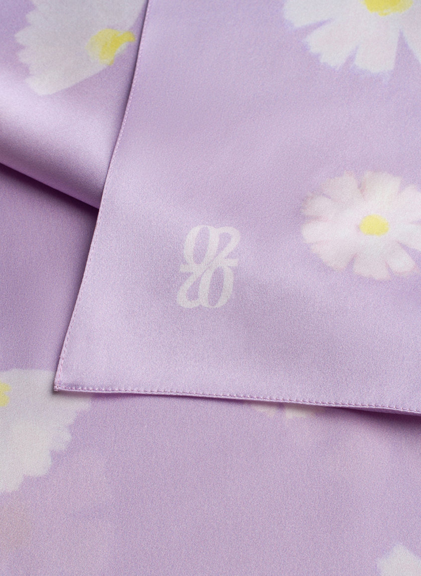 Шелковый платок с эксклюзивным принтом 100х100 см 0202_30039-2, фото 1 - в интернет магазине KAPSULA