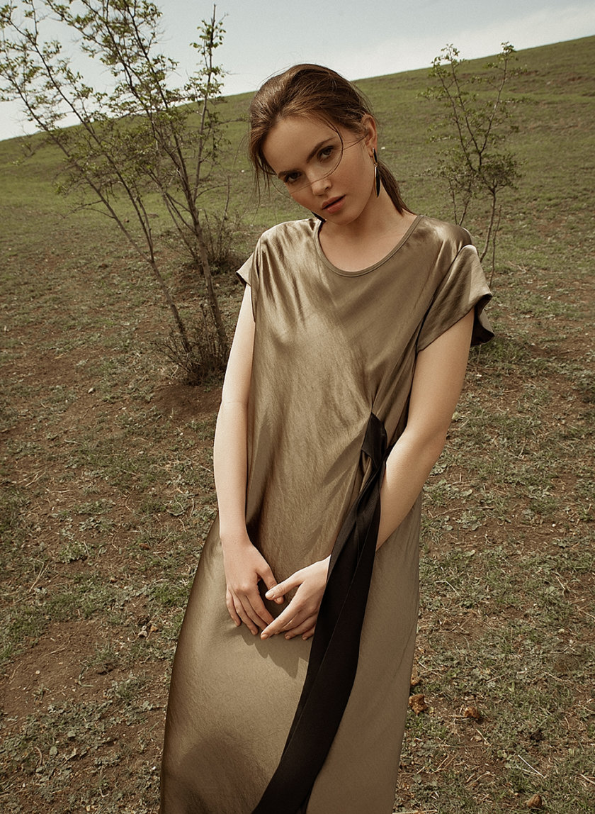 Платье миди с контрастным декором WNDR_ss21_sol_04, фото 1 - в интернет магазине KAPSULA