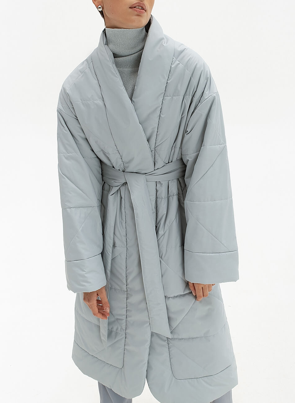 Прямий пуховик-кімоно Blue-gray WNDR_fw21_fw22_plbl_05, фото 1 Прямий пуховик-кімоно Blue-gray WNDR_fw21_fw22_plbl_05, фото 1 - в интернет магазине KAPSULA