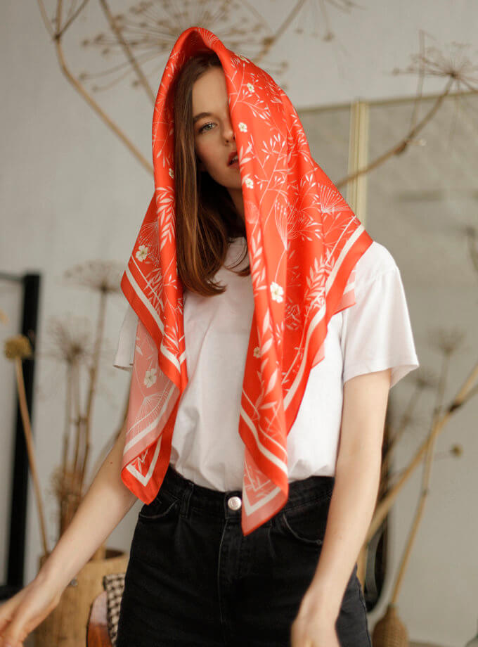 Шелковый платок Иней на солнце 100х100 KL_B_2001, фото 1 - в интернет магазине KAPSULA