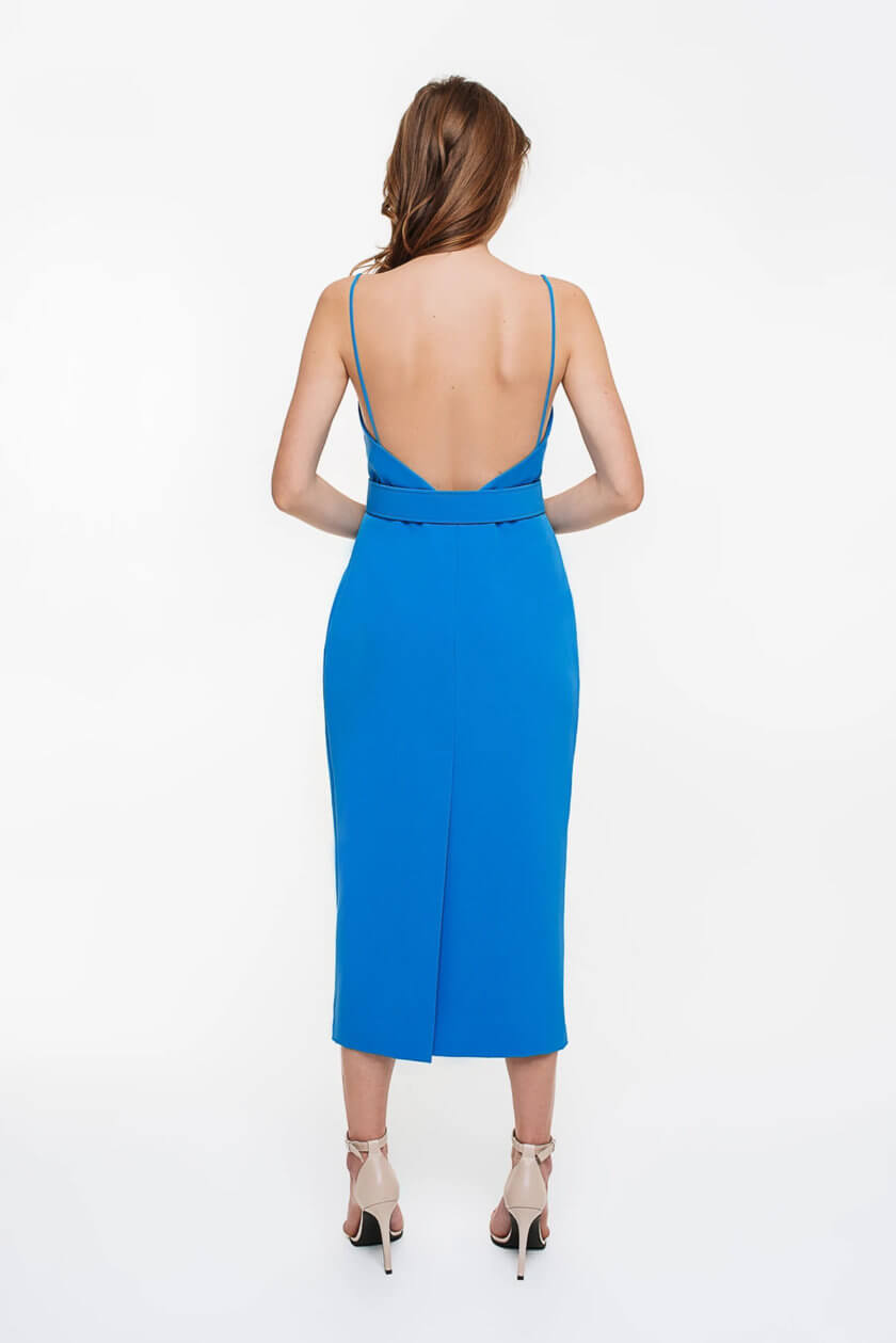 Платье с открытой спиной и поясом в комплекте MGN_1715DB, фото 1 - в интернет магазине KAPSULA