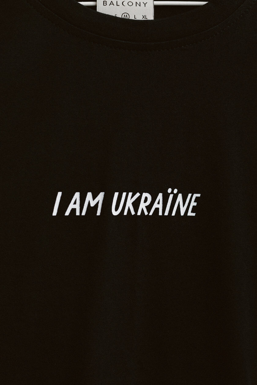 Футболка женская черная I  Am Ukraine BLCN_945, фото 1 - в интернет магазине KAPSULA