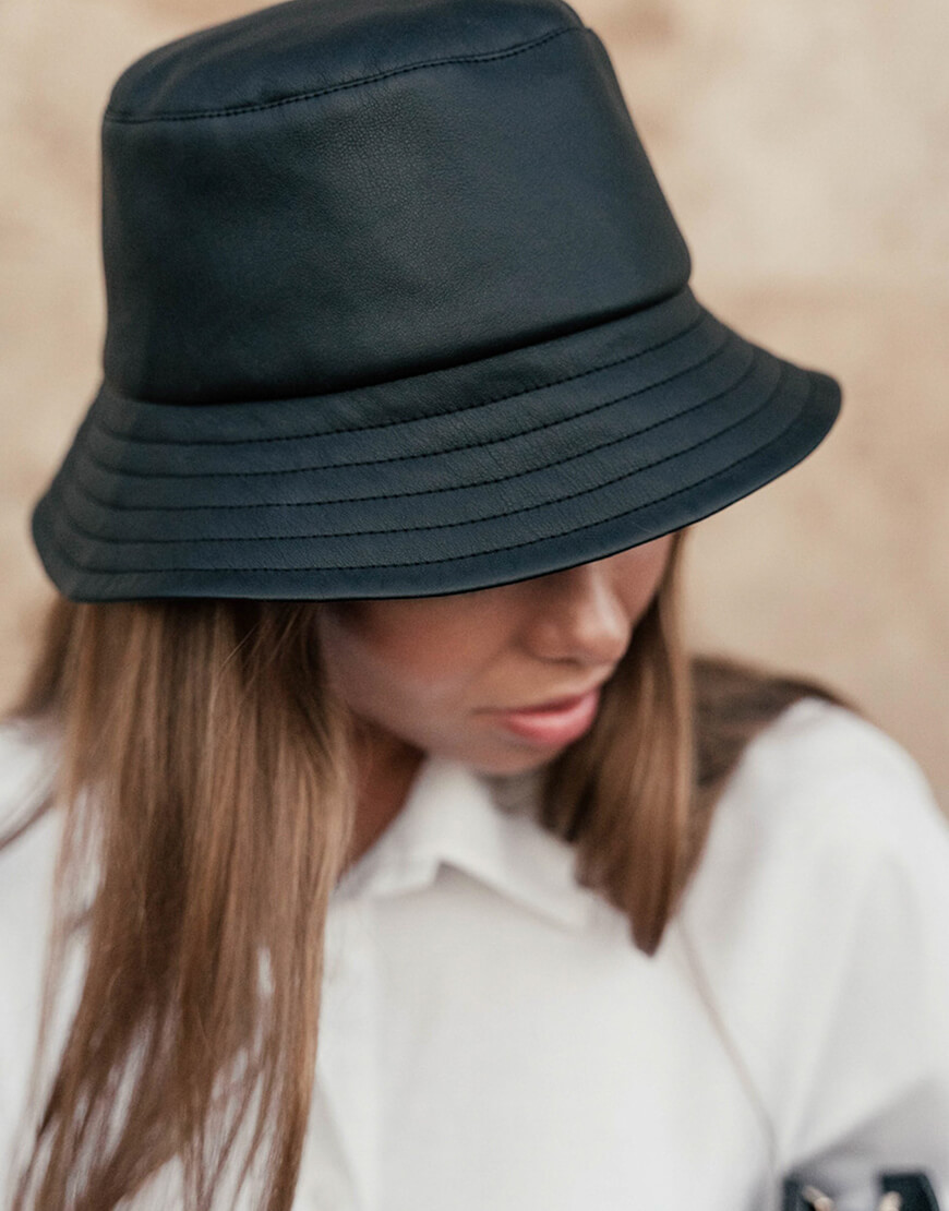 Панама з веганської шкіри SE21PnmLthrB, фото 1 Панама з веганської шкіри SE21PnmLthrB, фото 1 - в интернет магазине KAPSULA