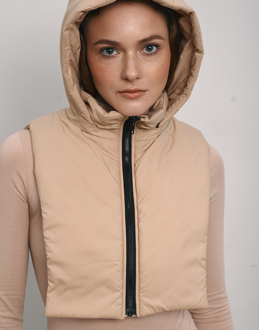 Манішка з капюшоном ZHRK_kz230020b, фото 1 Манішка з капюшоном ZHRK_kz230020b, фото 1 - в интернет магазине KAPSULA