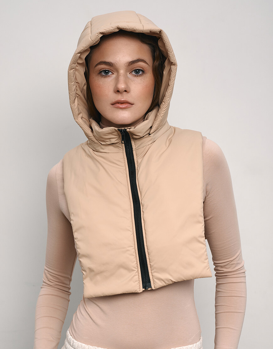 Манішка з капюшоном ZHRK_kz230020b, фото 1 Манішка з капюшоном ZHRK_kz230020b, фото 1 - в интернет магазине KAPSULA