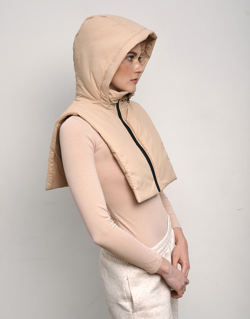 Манішка з капюшоном ZHRK_kz230020b, фото 1 Манішка з капюшоном ZHRK_kz230020b, фото 1 - в интернет магазине KAPSULA