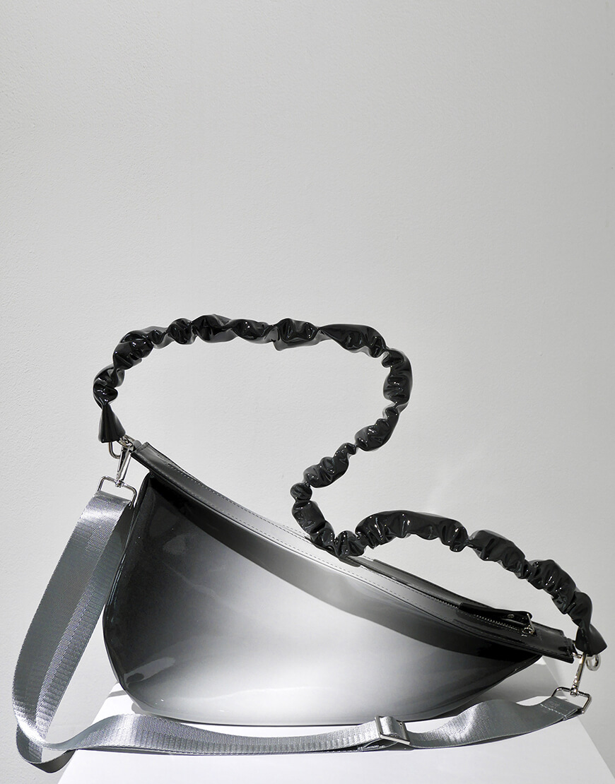 Сумка Напівмісяць сірий градієнт STLLT_STHBGNG, фото 1 Сумка Напівмісяць сірий градієнт STLLT_STHBGNG, фото 1 - в интернет магазине KAPSULA