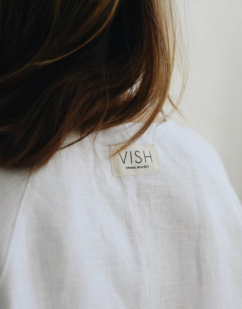 Біла сорочка з в'язаними елементами VSH_000-901, фото 1 - в интернет магазине KAPSULA