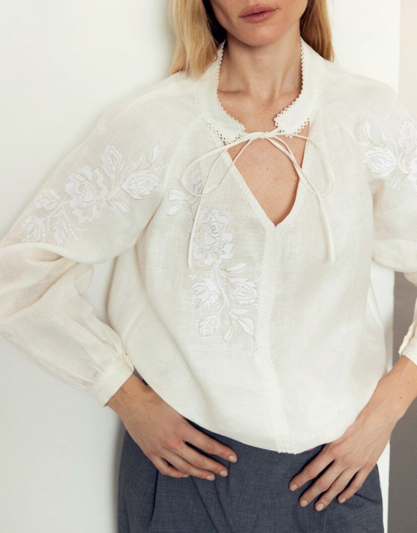 Сорочка з дизайнерською вишивкою Рожа біла GPTV_GA_AA_510, фото 1 - в интернет магазине KAPSULA