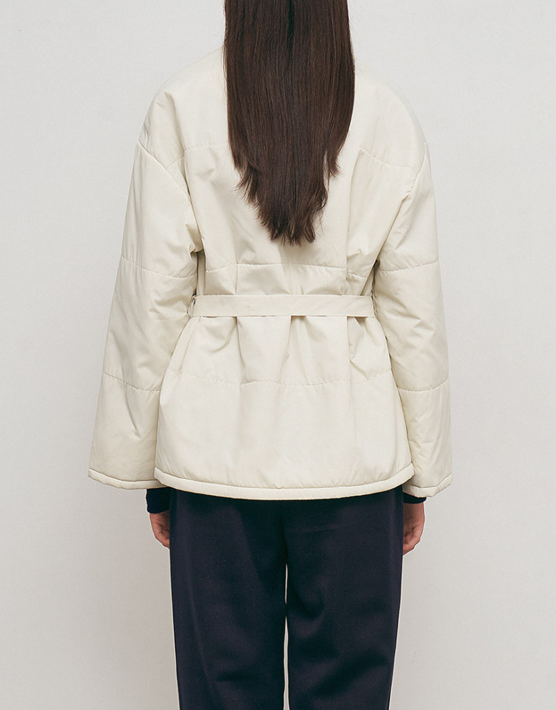 Біла куртка-кімоно – KAPSULA. Без подібних