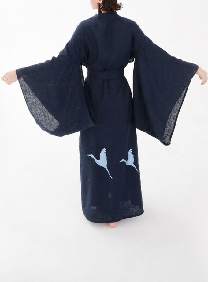 Сукня-кімоно з льону в японському стилі з вишивкою в темно-синьому кольорі GNZD_1LJSKDES-010, фото 1 - в интернет магазине KAPSULA