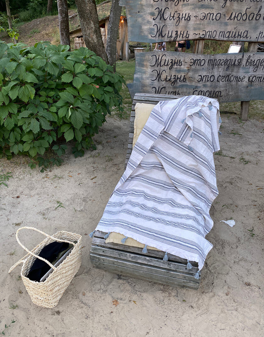 Пляжний рушник Chill сірі китиці TRLN_CH16743, фото 1 - в интернет магазине KAPSULA
