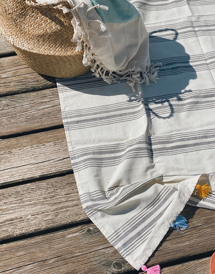 Пляжний рушник Chill різнокольорові китиці TRLN_CH16739, фото 1 - в интернет магазине KAPSULA