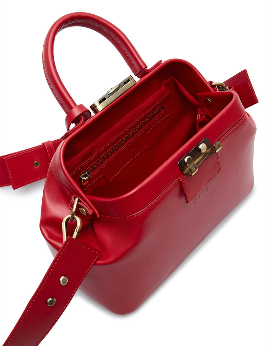 Шкіряна сумка-саквояж Grie Noble Red GR_SV-NB-R, фото 1 Шкіряна сумка-саквояж Grie Noble Red GR_SV-NB-R, фото 1 - в интернет магазине KAPSULA
