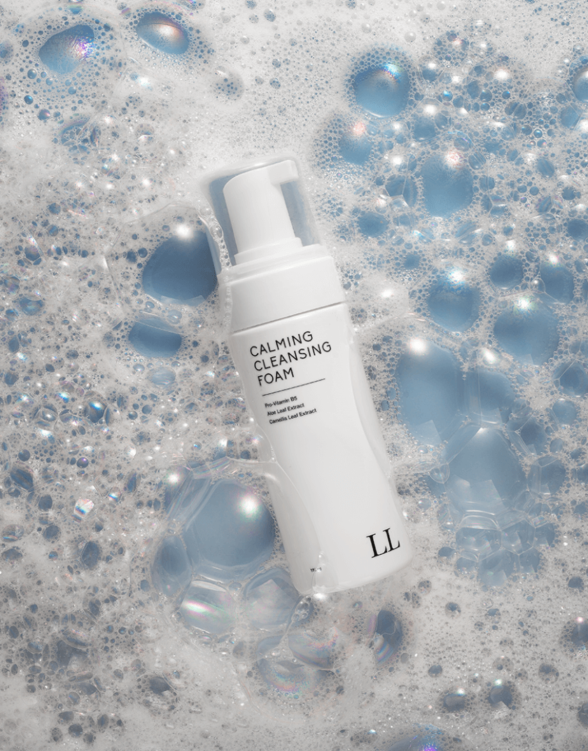 Мʼяка пінка для очищення обличчя Calming Cleansing foam LL_CC150F, фото 1 - в интернет магазине KAPSULA