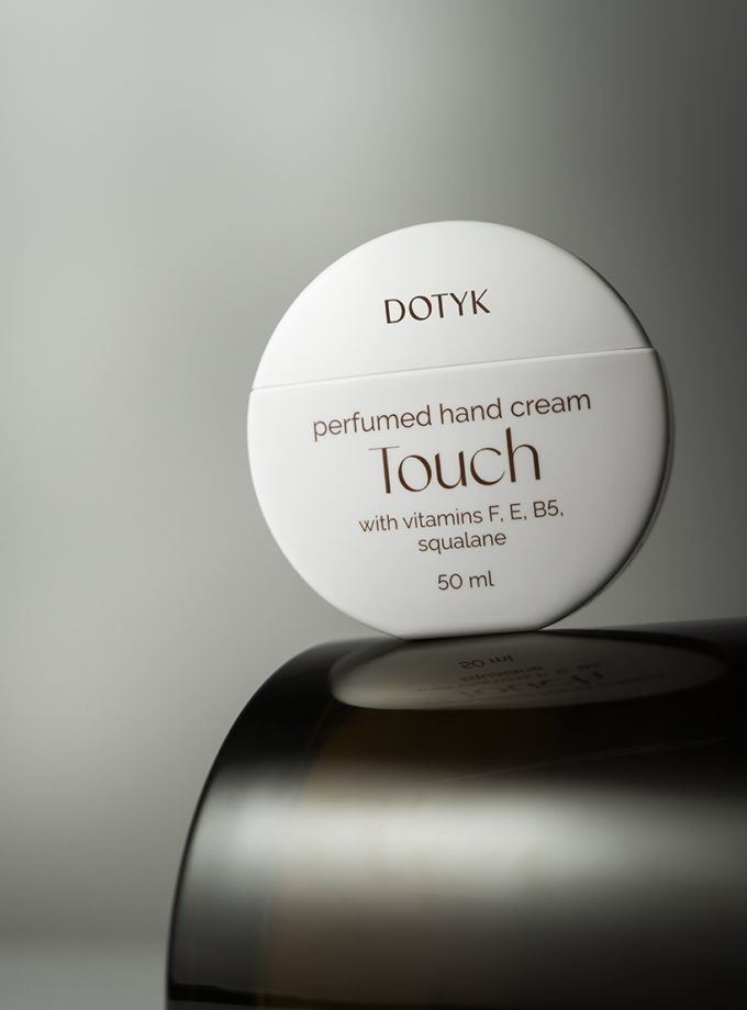 Парфумований крем для рук TOUCH з вітамінами F, E, B5 з ароматом бузку DTK_4820263290064-1, фото 1 - в интернет магазине KAPSULA