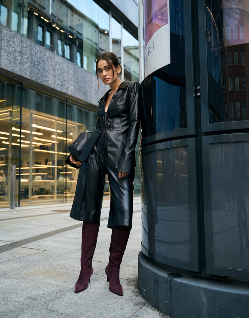 Костюм на зав'язки з еко-шкіри чорний RSC_suit_eco-leather_wlaces_005, фото 1 - в интернет магазине KAPSULA