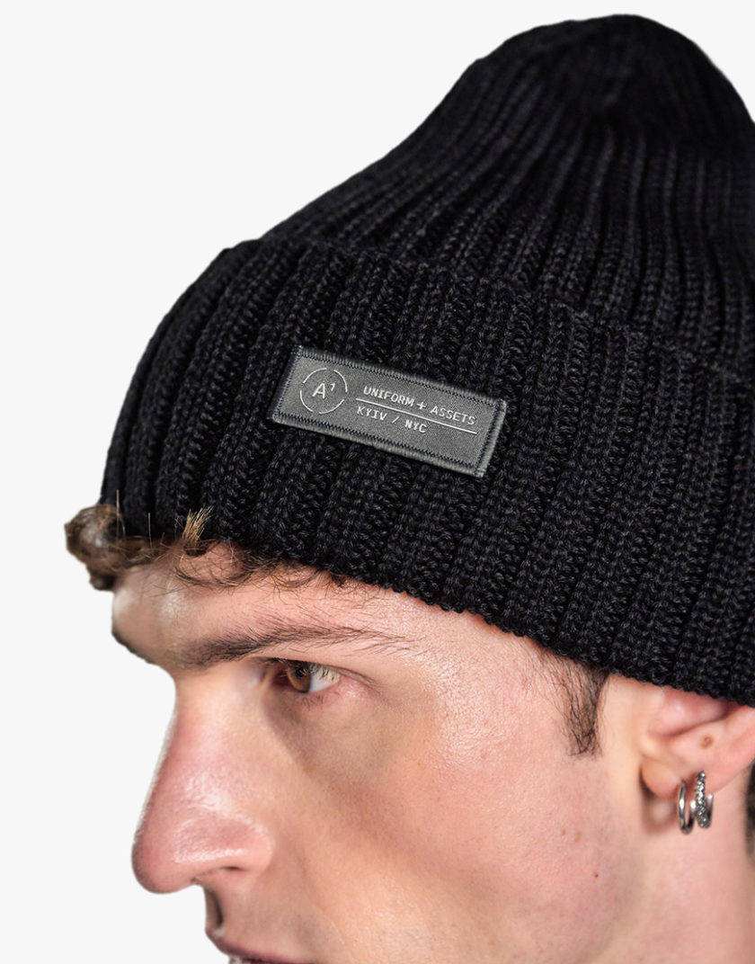 Шапка Patch merino beanie ACT_AW2516os, фото 1 - в интернет магазине KAPSULA