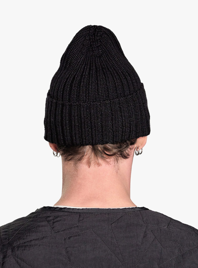 Шапка Patch merino beanie ACT_AW2516os, фото 1 - в интернет магазине KAPSULA