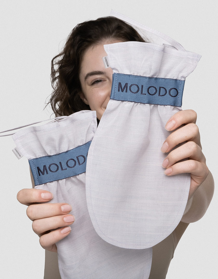 Рукавичка для пілінгу Raw Silk MLD_gloves, фото 1 - в интернет магазине KAPSULA