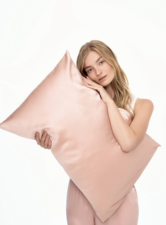 Наволочка з 100% шовку Mulberry рожева MLD_pillowcase_4, фото 1 - в интернет магазине KAPSULA