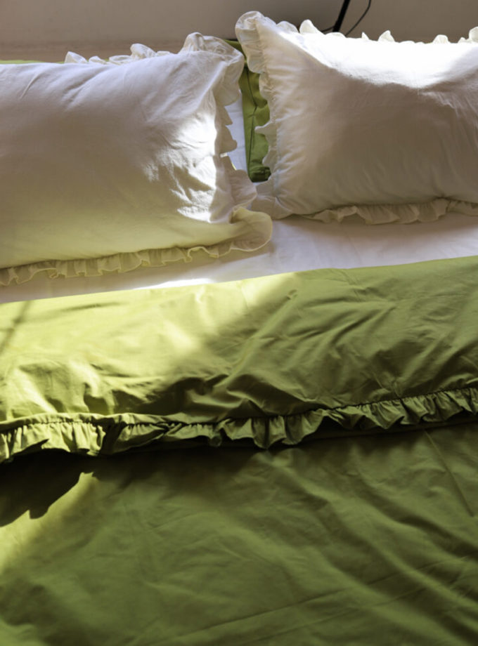 Комплект постільної білизни Ice matcha з рюшами BEDCLZ_3921-1-2-3-1, фото 1 - в интернет магазине KAPSULA