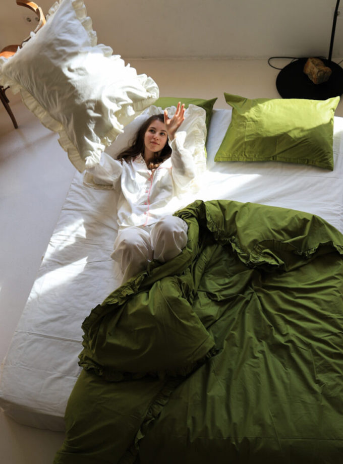 Комплект постільної білизни Ice matcha з рюшами BEDCLZ_3921-1-2-3-1, фото 1 - в интернет магазине KAPSULA