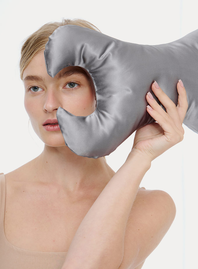 Анти-ейдж подушка Key проти зморшків навколо очей сіра MLD_pillow_5, фото 1 - в интернет магазине KAPSULA