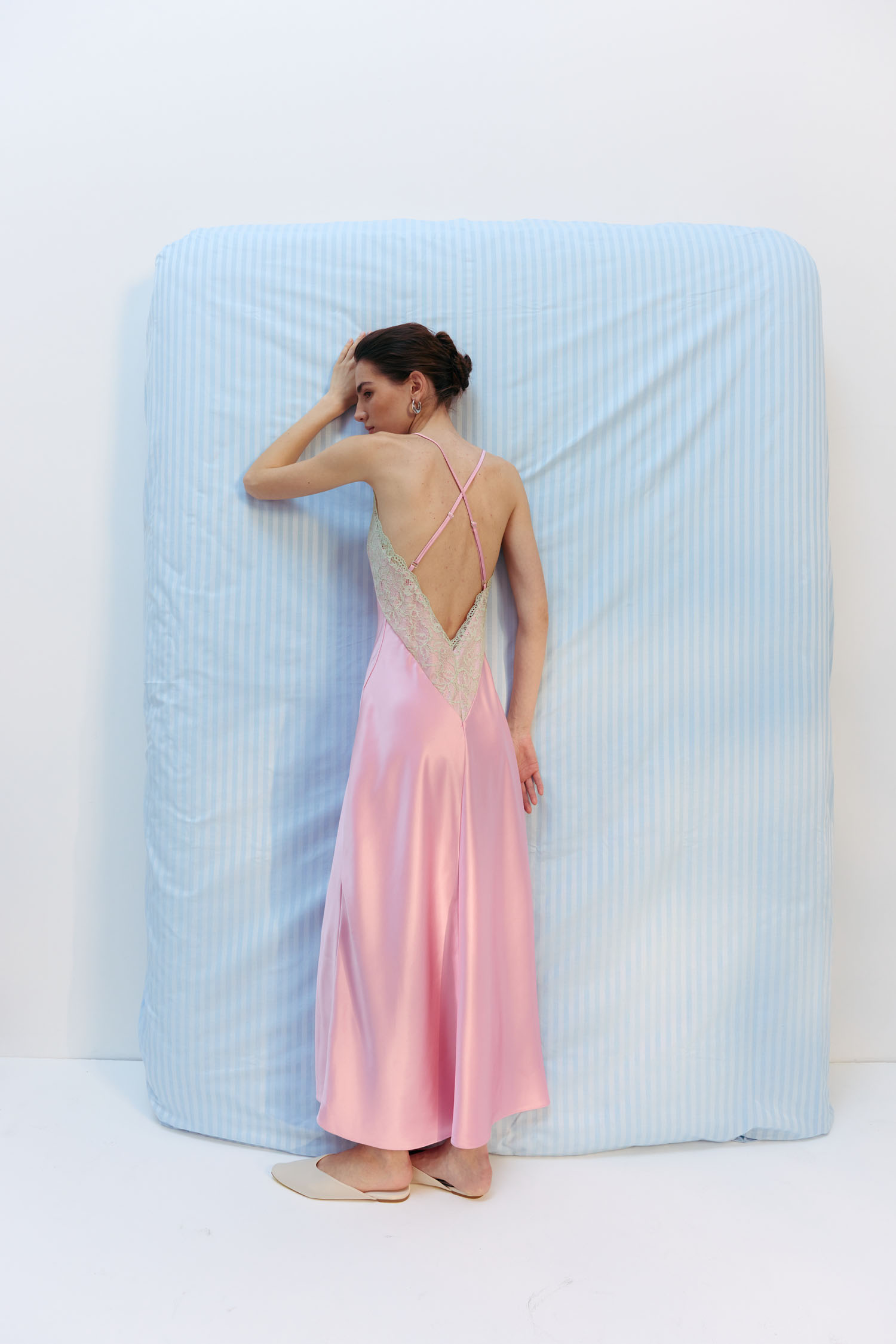 Сукня міді комбінація з мереживом рожева TLA_00003132, фото 1 Сукня міді комбінація з мереживом рожева TLA_00003132, фото 1 - в интернет магазине KAPSULA