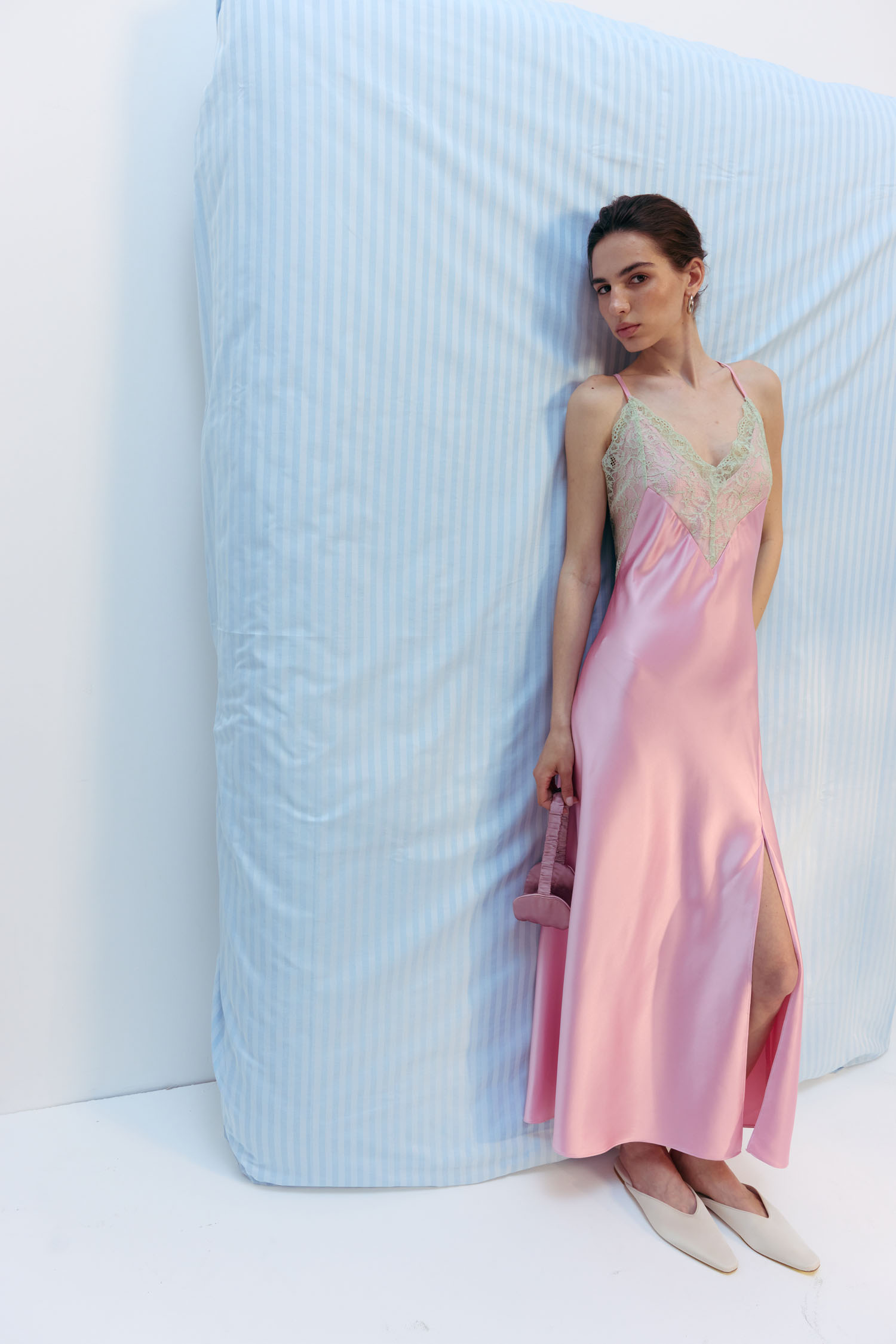 Сукня міді комбінація з мереживом рожева TLA_00003132, фото 1 Сукня міді комбінація з мереживом рожева TLA_00003132, фото 1 - в интернет магазине KAPSULA