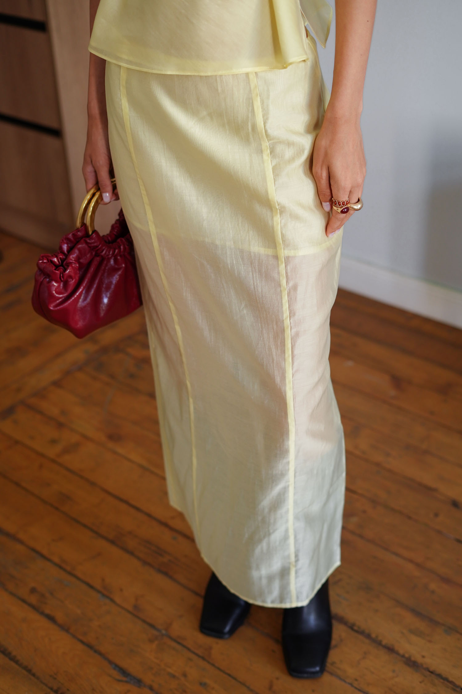 Спідниця максі напівпрозора з тенселу лимонна TLA_00003317, фото 1 Спідниця максі напівпрозора з тенселу лимонна TLA_00003317, фото 1 - в интернет магазине KAPSULA