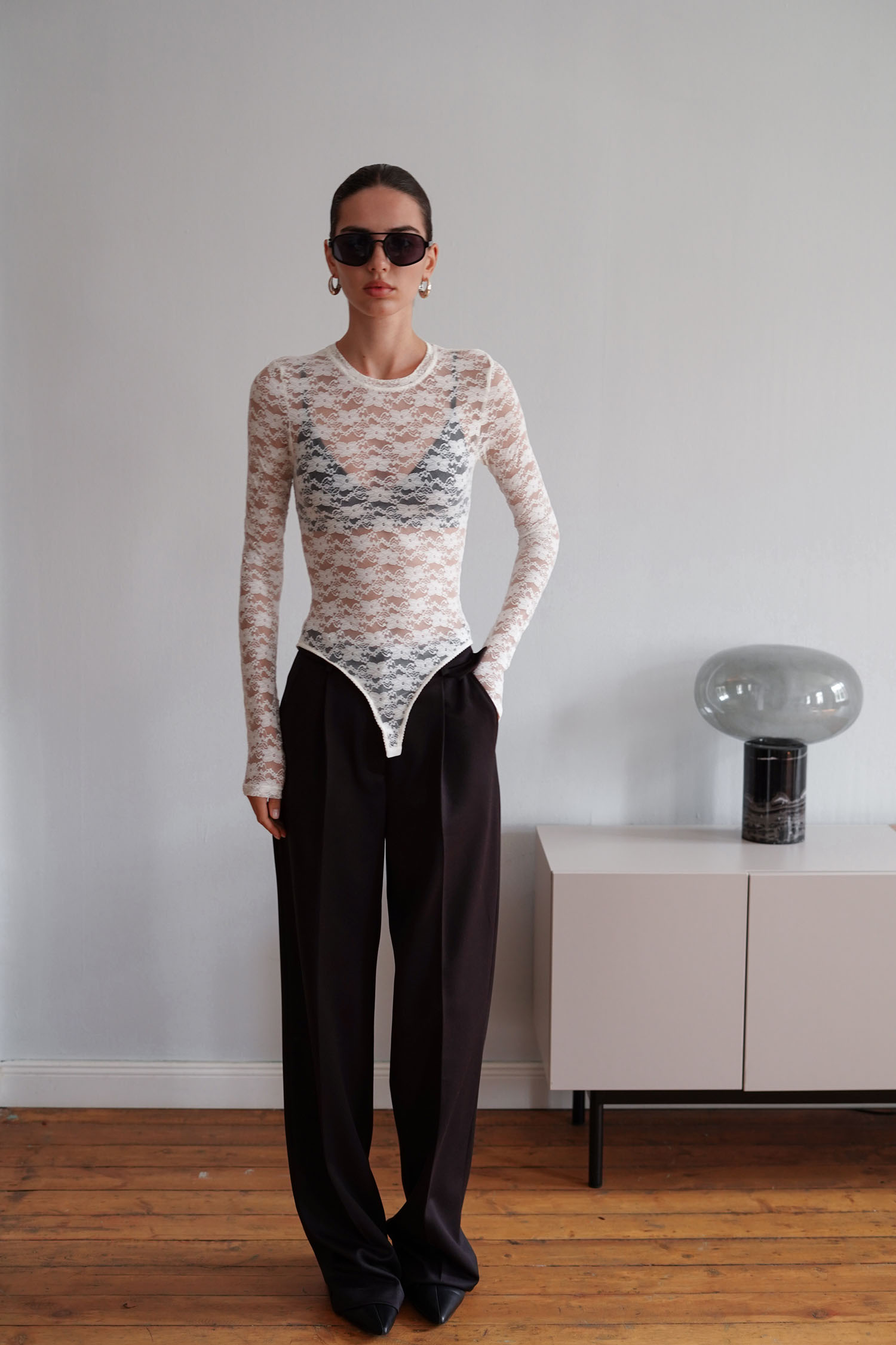 Боді з гіпюру молочне TLA_00003341, фото 1 Боді з гіпюру молочне TLA_00003341, фото 1 - в интернет магазине KAPSULA