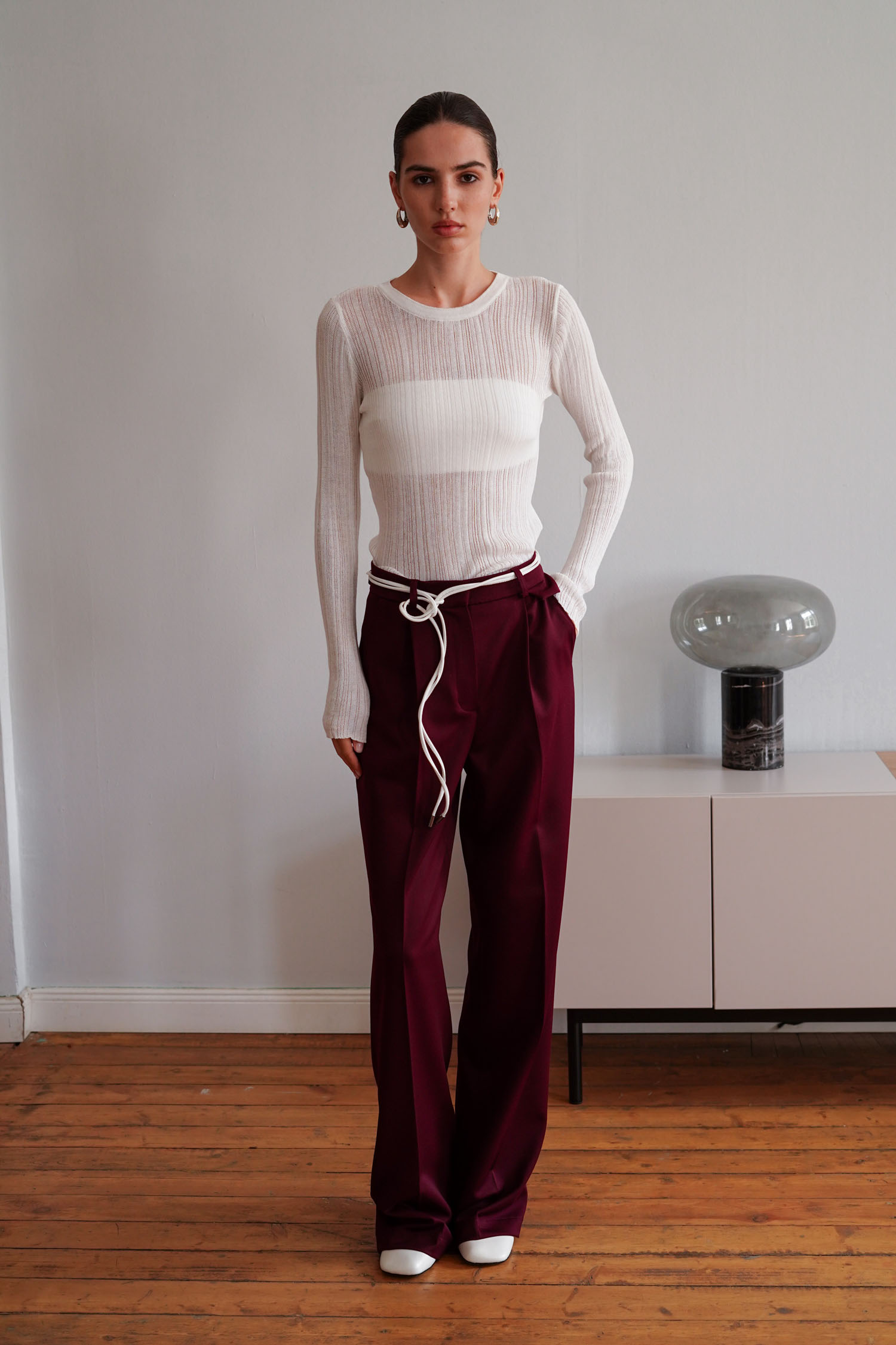 Джемпер напівпрозорий фактурний молочний TLA_00003342, фото 1 Джемпер напівпрозорий фактурний молочний TLA_00003342, фото 1 - в интернет магазине KAPSULA