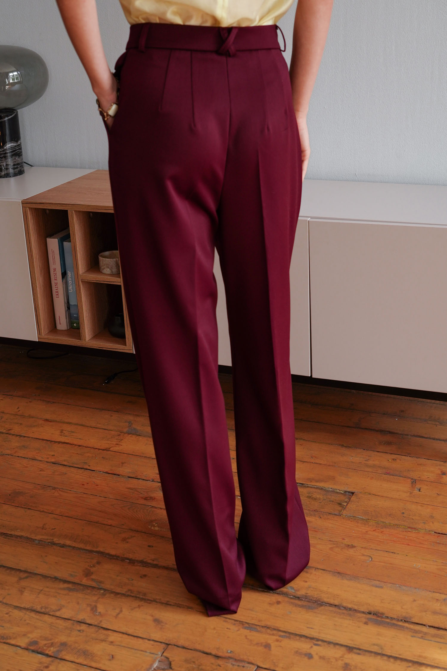 Брюки палаццо з декоративним клапаном бордові Modena TLA_00003355, фото 1 Брюки палаццо з декоративним клапаном бордові Modena TLA_00003355, фото 1 - в интернет магазине KAPSULA