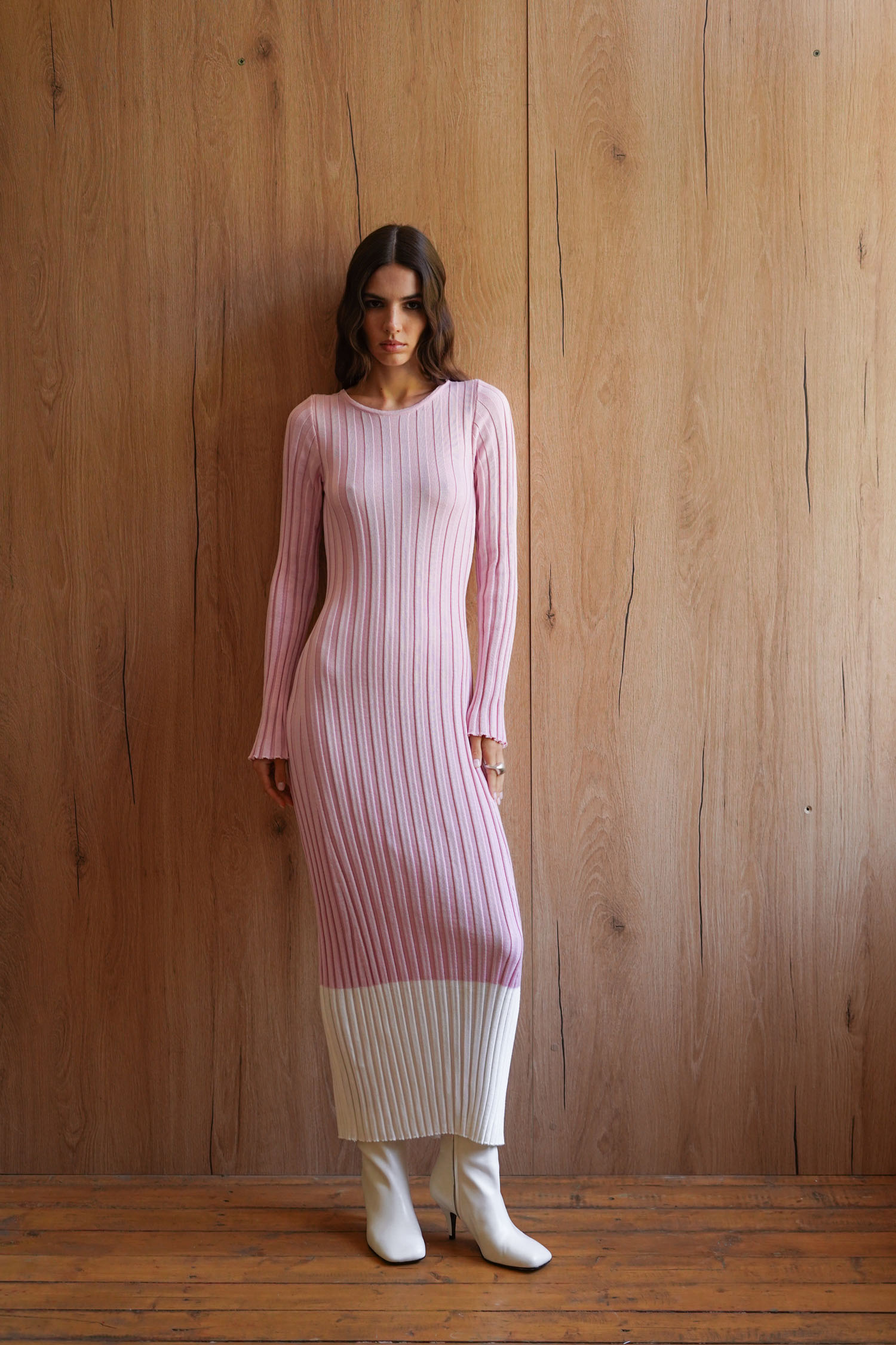 Трикотажна сукня максі з молочним низом рожева TLA_00003379, фото 1 Трикотажна сукня максі з молочним низом рожева TLA_00003379, фото 1 - в интернет магазине KAPSULA