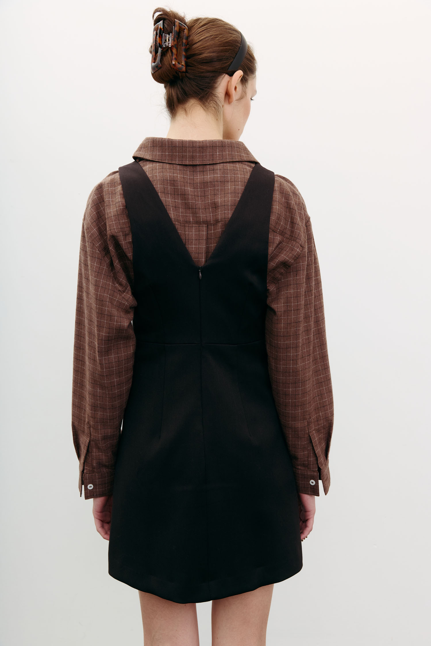 Сарафан міні шоколадний Modena TLA_00003391, фото 1 Сарафан міні шоколадний Modena TLA_00003391, фото 1 - в интернет магазине KAPSULA