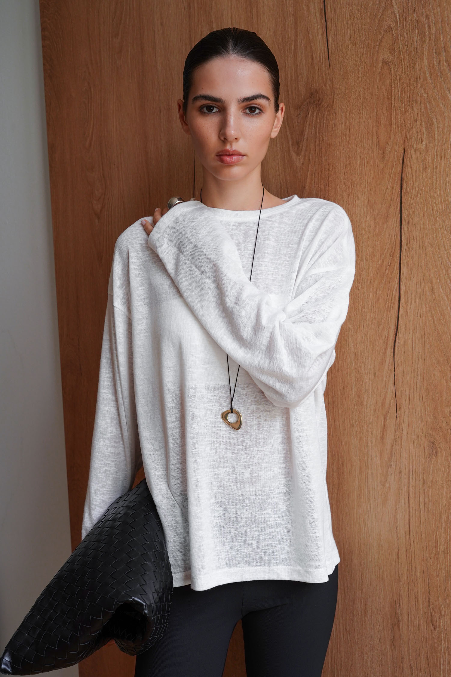 Лонгслів напівпрозорий молочний TLA_00003411, фото 1 Лонгслів напівпрозорий молочний TLA_00003411, фото 1 - в интернет магазине KAPSULA