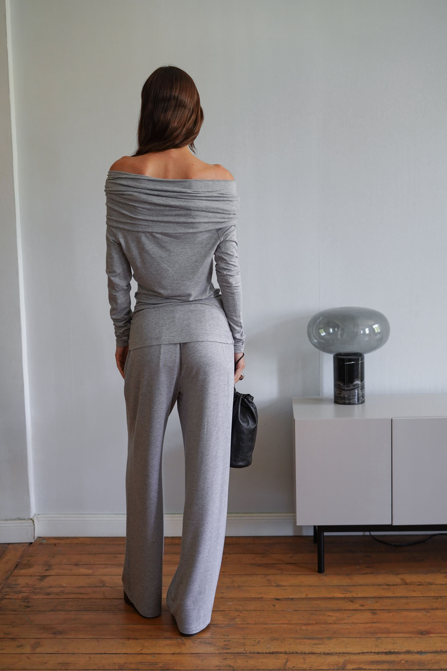 Брюки трикотажні вільного крою сірий меланж TLA_00003413, фото 1 Брюки трикотажні вільного крою сірий меланж TLA_00003413, фото 1 - в интернет магазине KAPSULA