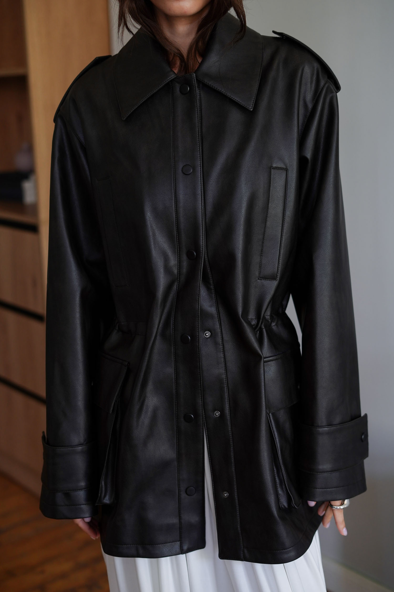 Куртка з еко-шкіри utility blazer чорна TLA_00003421, фото 1 Куртка з еко-шкіри utility blazer чорна TLA_00003421, фото 1 - в интернет магазине KAPSULA