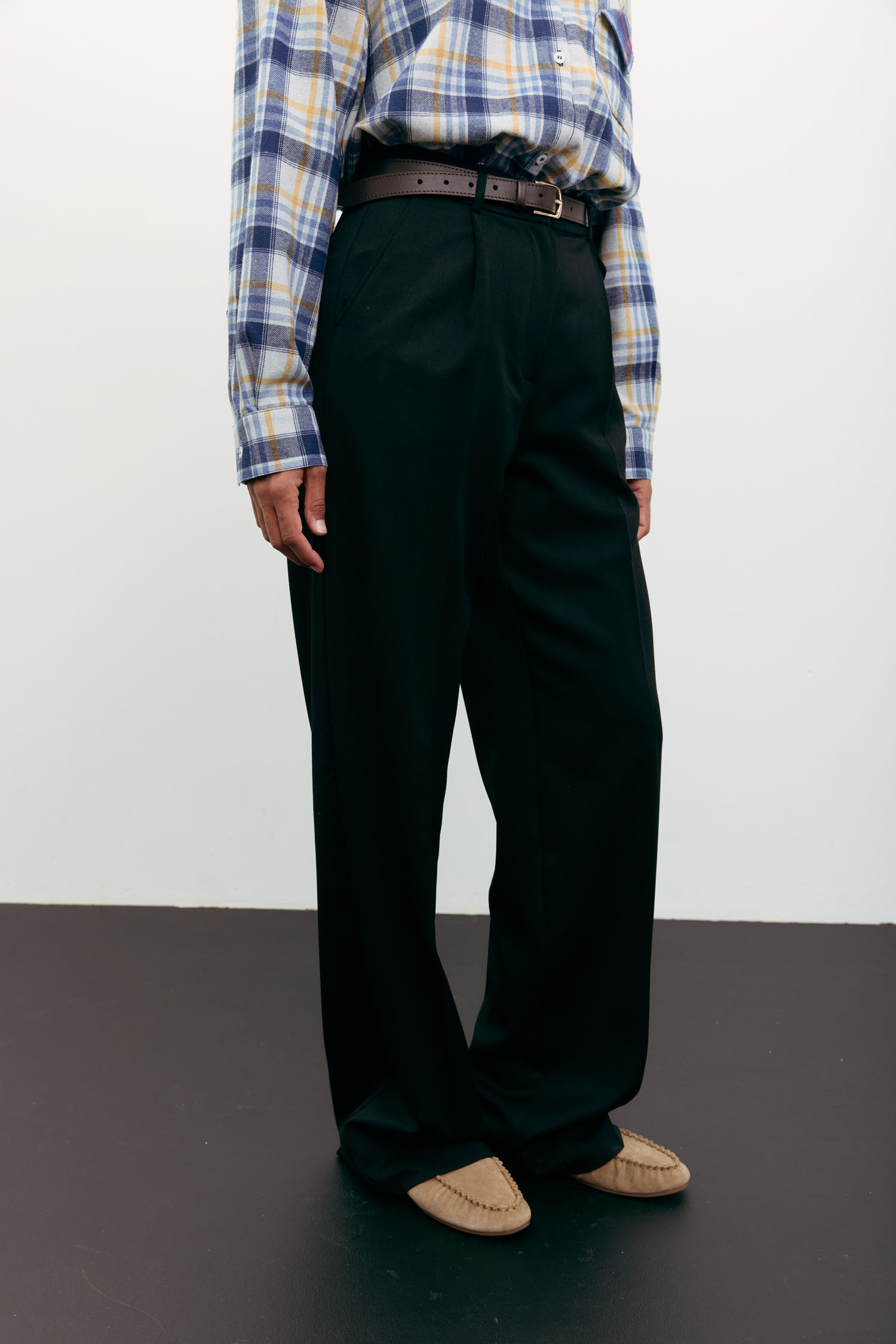 Брюки палаццо з декоративним клапаном чорні Modena TLE_00003457, фото 1 Брюки палаццо з декоративним клапаном чорні Modena TLE_00003457, фото 1 - в интернет магазине KAPSULA