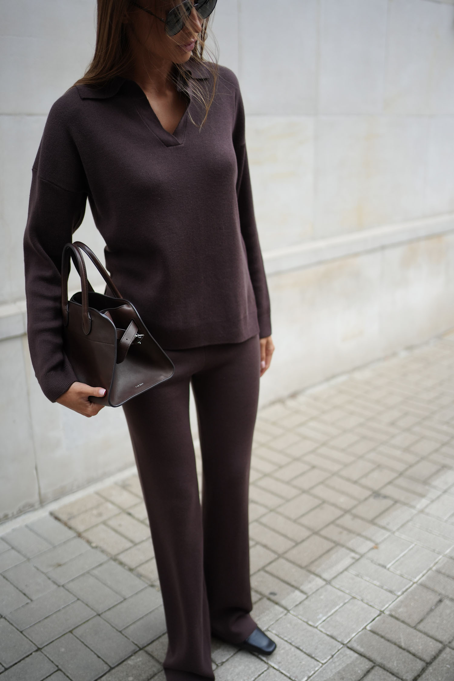 Трикотажний джемпер поло шоколадний TLA_00003488, фото 1 Трикотажний джемпер поло шоколадний TLA_00003488, фото 1 - в интернет магазине KAPSULA